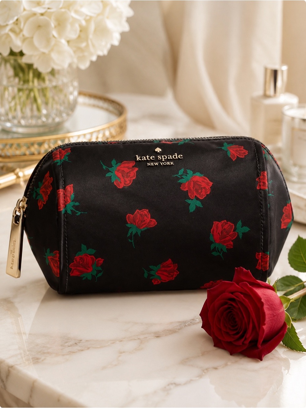 Kate Spade NY  Black/Red Floral  Cosmetic Makeup Pouch Travel Romantic Coquette